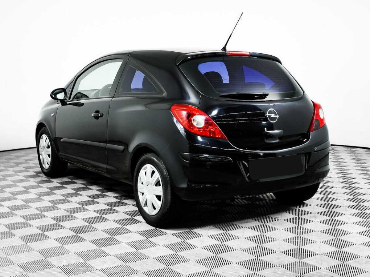 Opel Corsa с пробегом — 2007 год. Фото: #6