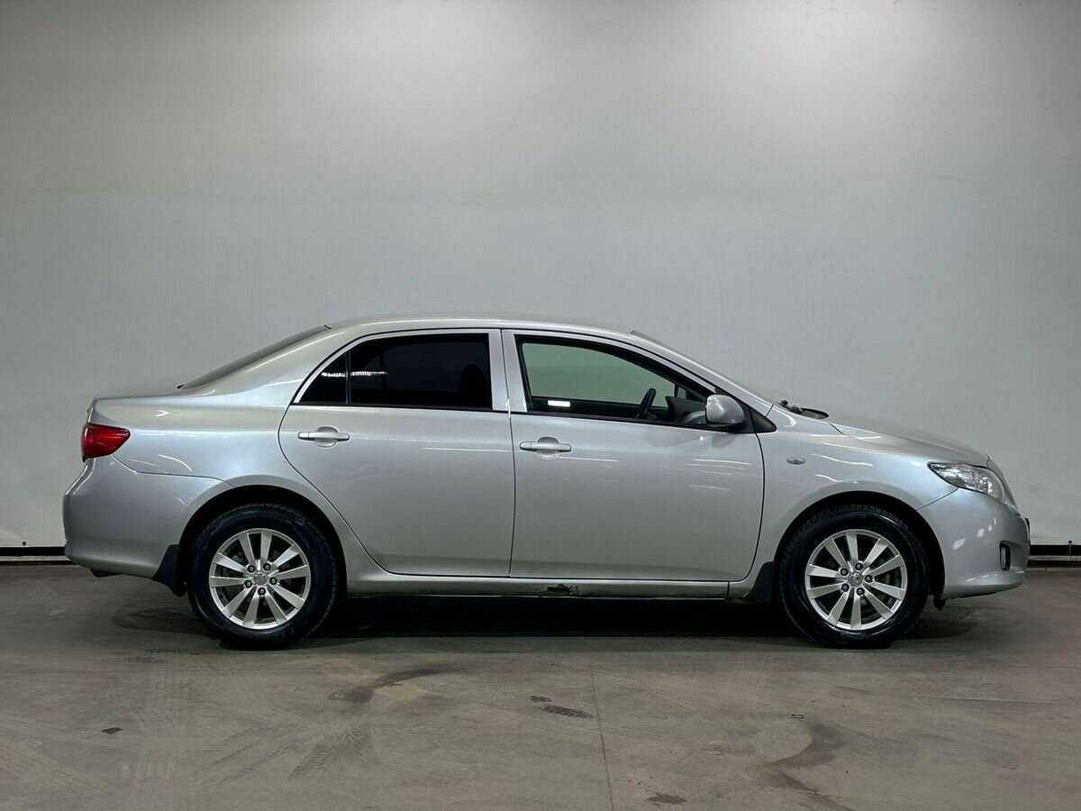 Toyota Corolla с пробегом — 2008 год. Фото: #3