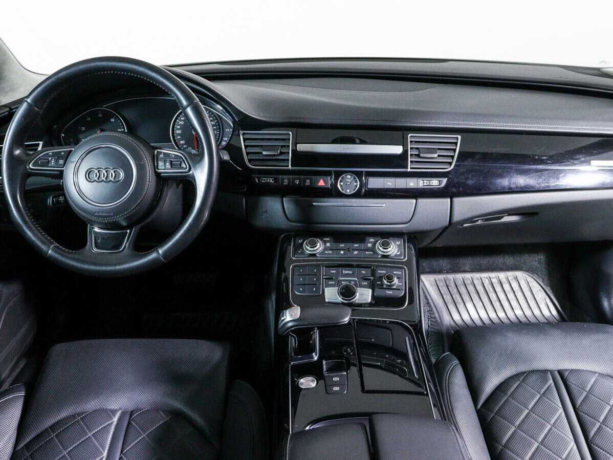 Audi A8 с пробегом — 2015 год. Фото: #9