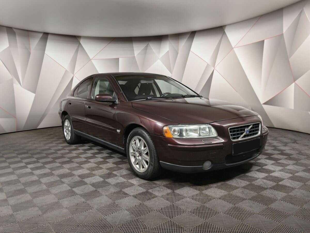 Volvo S60 с пробегом — 2006 год. Фото: #2