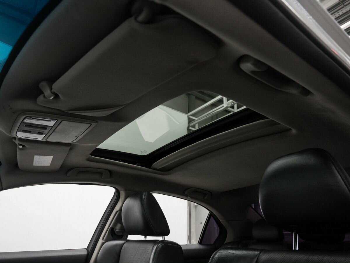 Honda Accord с пробегом — 2011 год. Фото: #18
