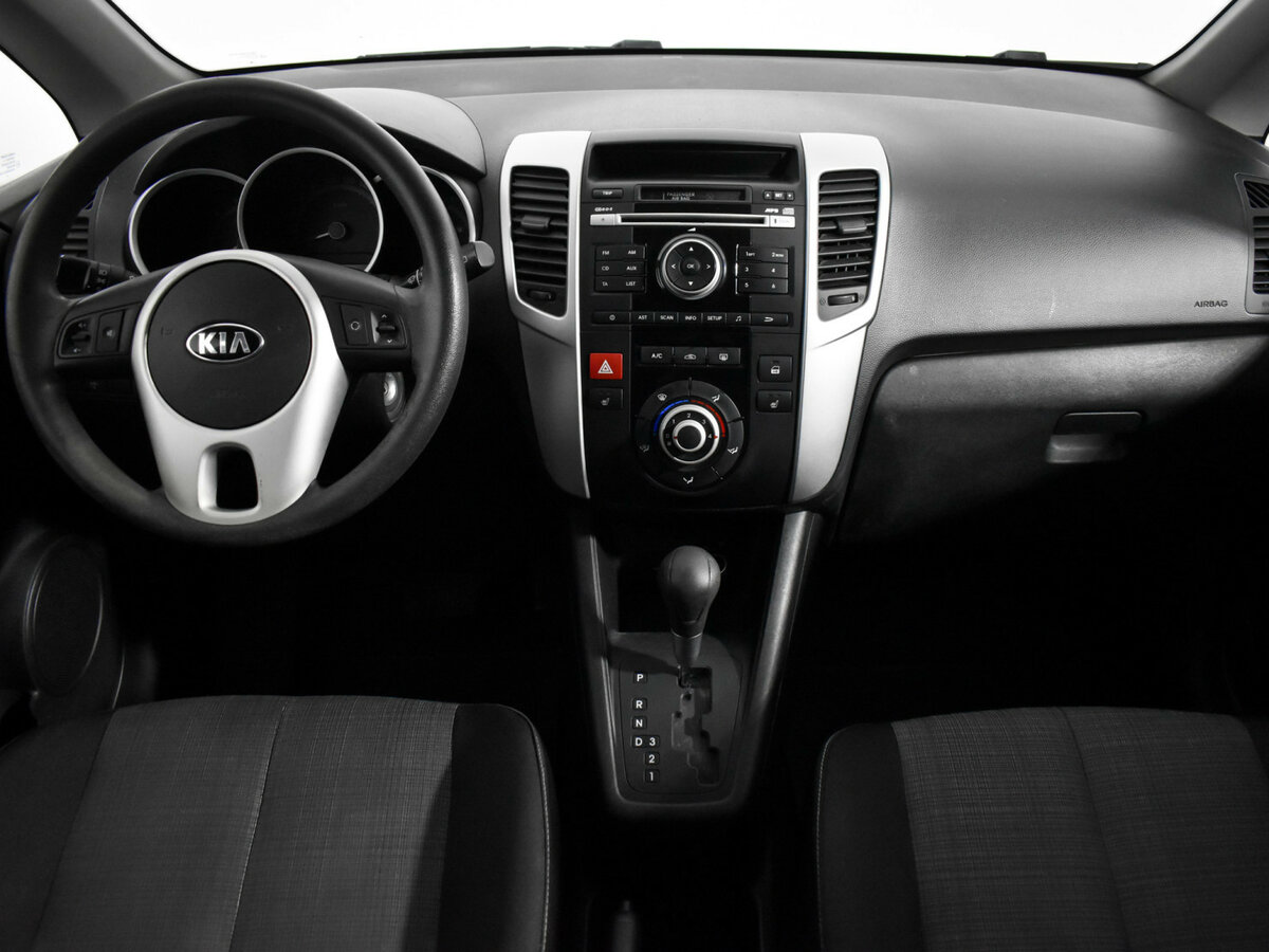 Kia Venga с пробегом — 2014 год. Фото: #12