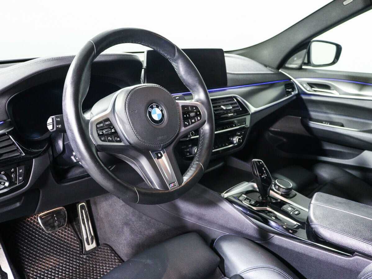 BMW 6 серии с пробегом — 2021 год. Фото: #13