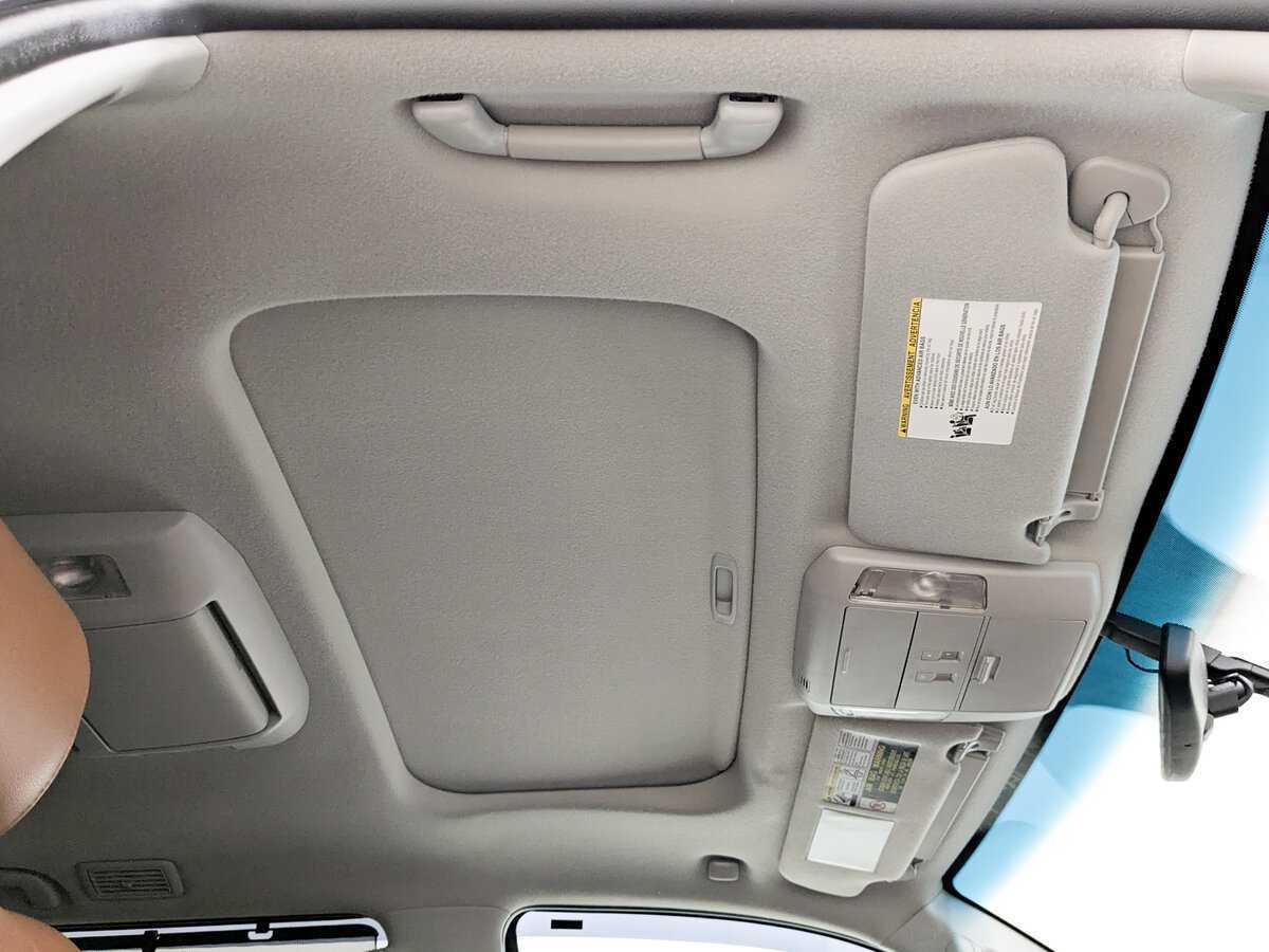 Toyota Sequoia с пробегом — 2013 год. Фото: #22