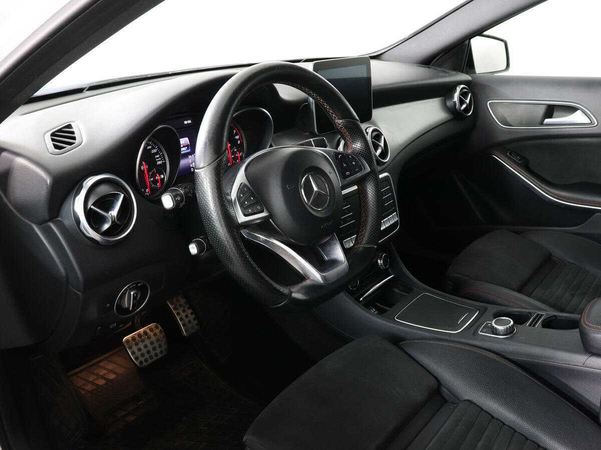Mercedes-Benz GLA с пробегом — 2017 год. Фото: #9