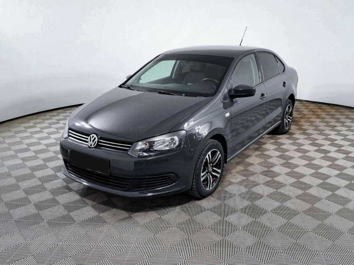 Volkswagen Polo с пробегом — 2012 год. Фото: #0