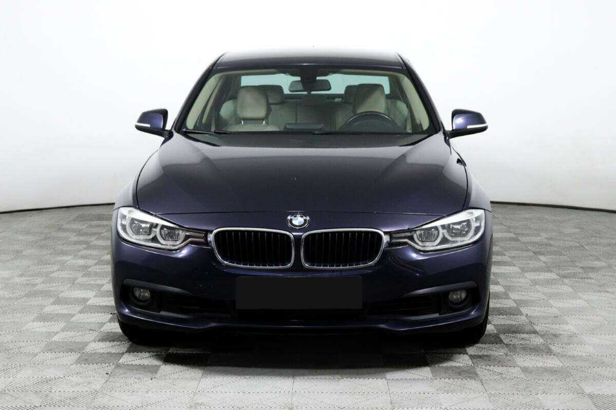 BMW 3 серии с пробегом — 2016 год. Фото: #1