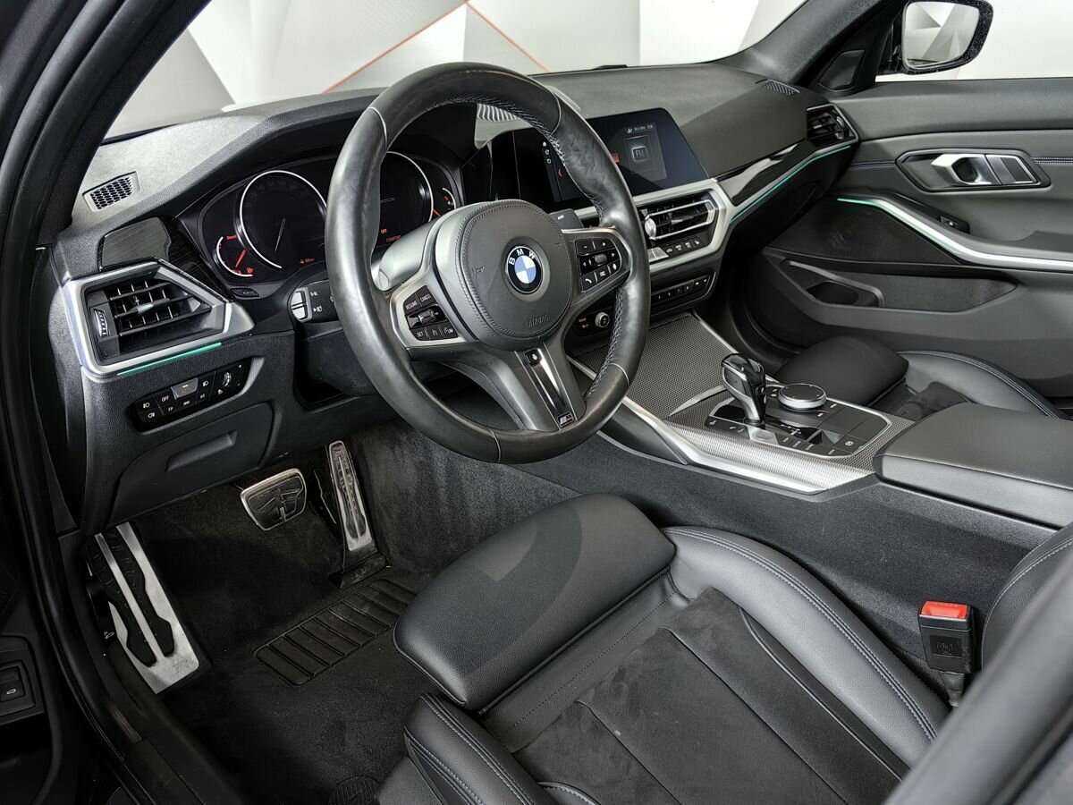 BMW 3 серии с пробегом — 2020 год. Фото: #13