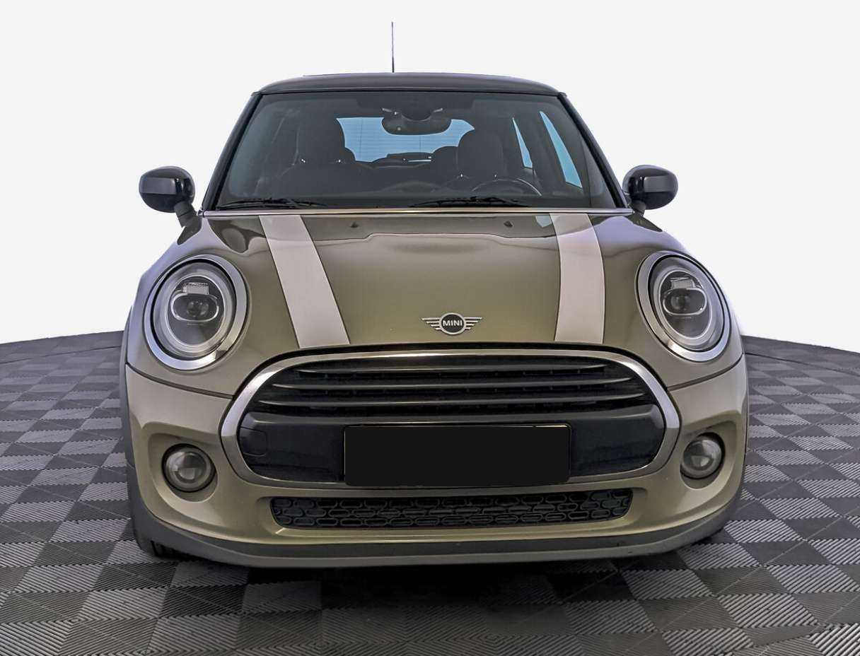 Mini Hatch с пробегом — 2020 год. Фото: #1