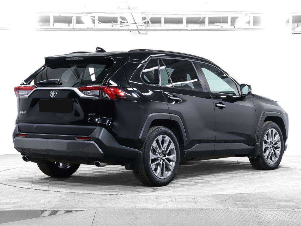 Toyota RAV4 с пробегом — 2019 год. Фото: #4