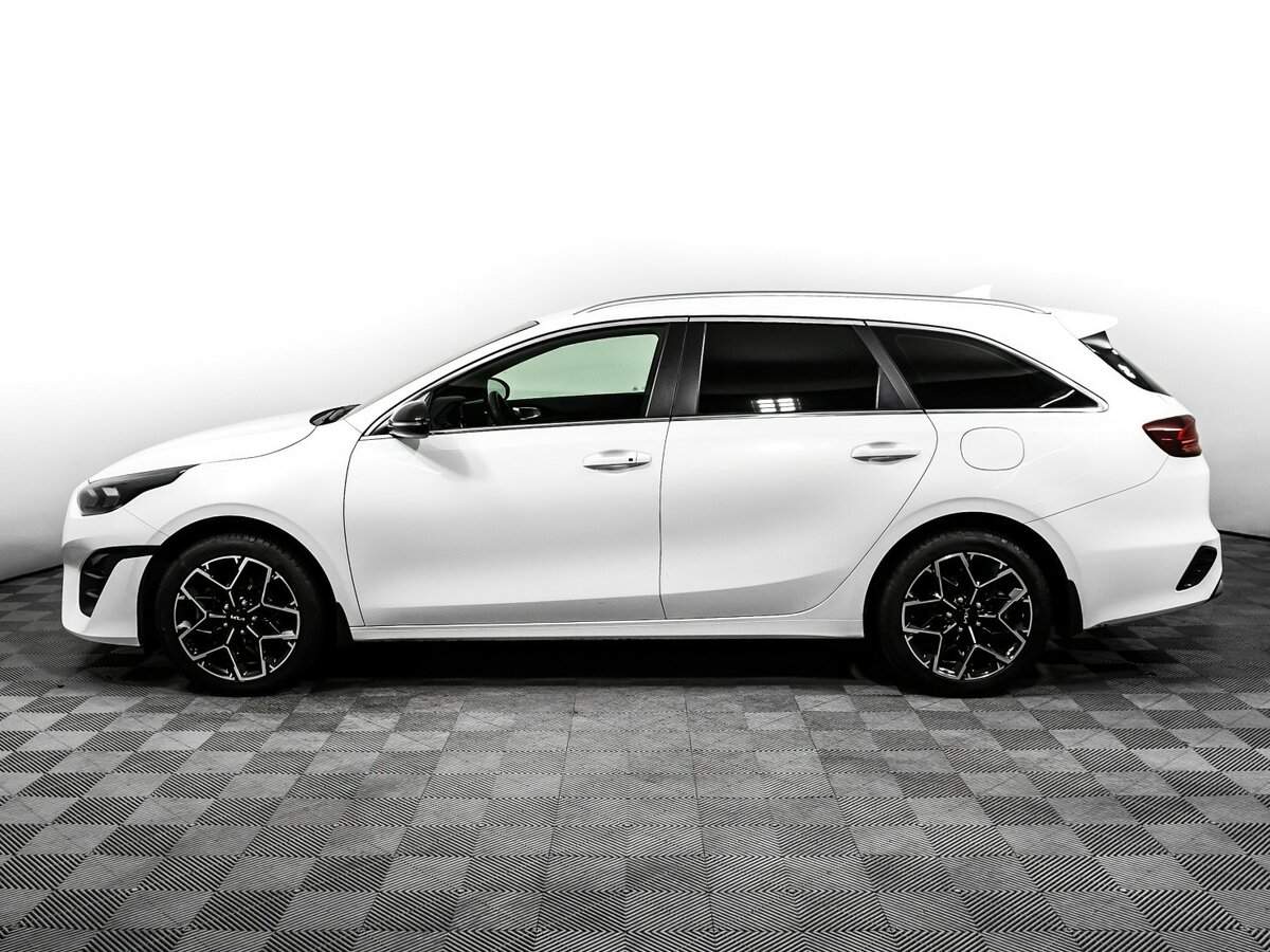 Kia Ceed с пробегом — 2021 год. Фото: #7