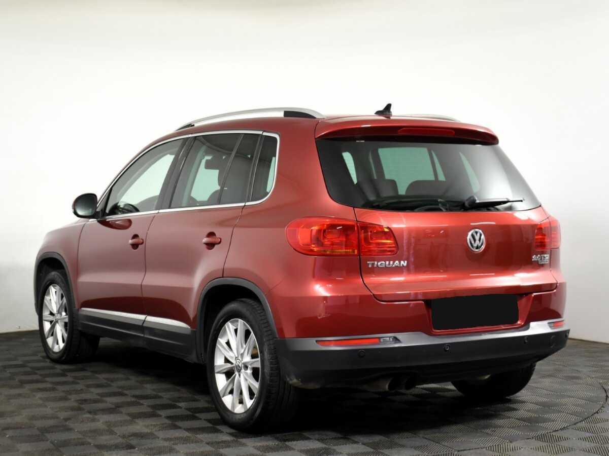 Volkswagen Tiguan с пробегом — 2012 год. Фото: #4