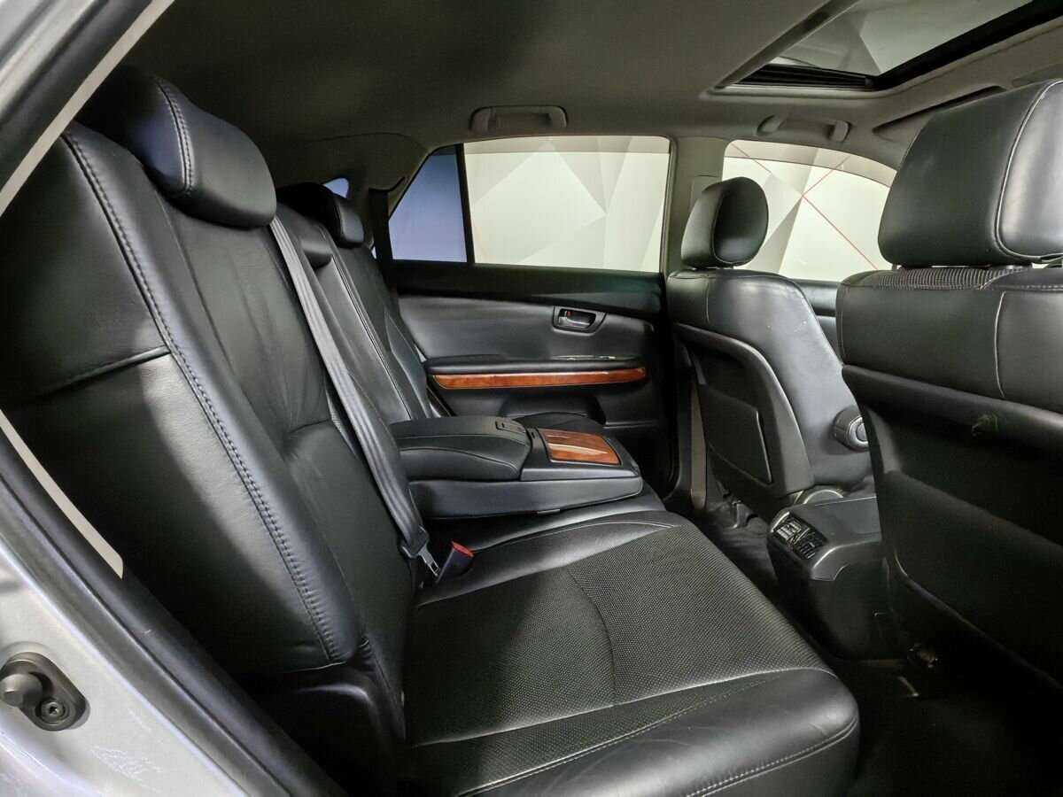 Lexus RX с пробегом — 2008 год. Фото: #11