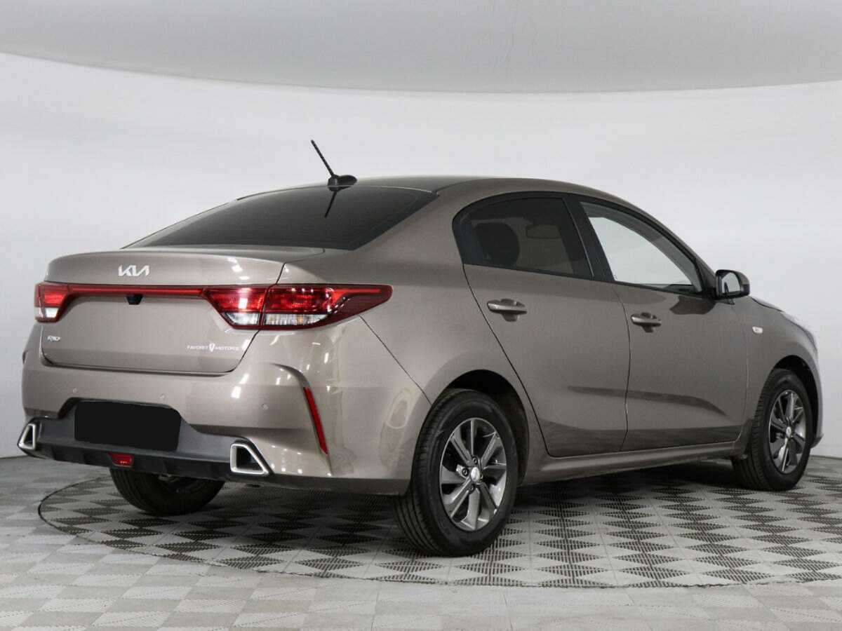Kia Rio с пробегом — 2022 год. Фото: #4