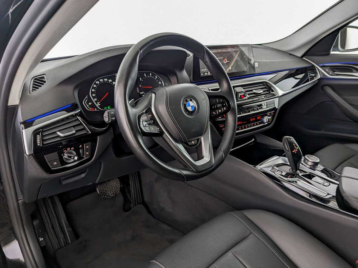 BMW 5 серии с пробегом — 2021 год. Фото: #12