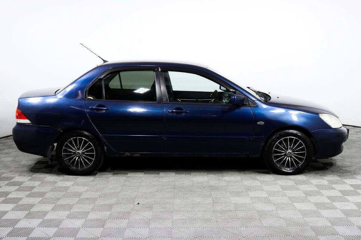 Mitsubishi Lancer с пробегом — 2006 год. Фото: #3