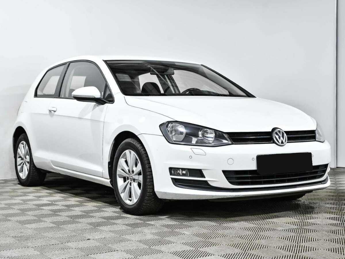 Volkswagen Golf с пробегом — 2013 год. Фото: #2