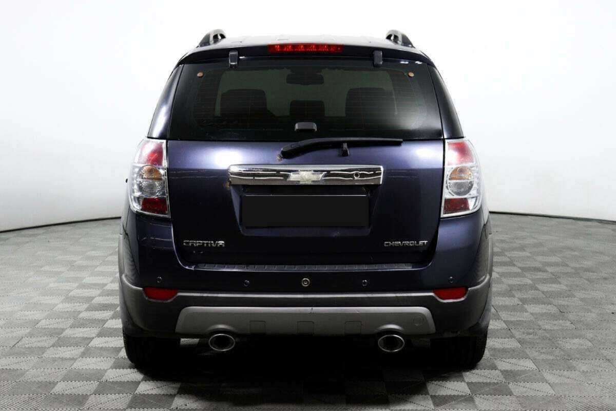 Chevrolet Captiva с пробегом — 2008 год. Фото: #5