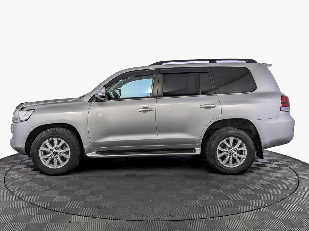 Toyota Land Cruiser с пробегом — 2016 год. Фото: #7