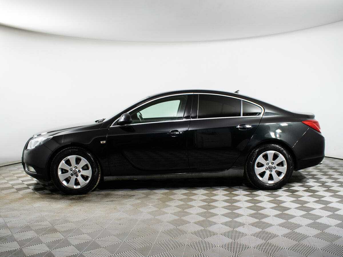 Opel Insignia с пробегом — 2011 год. Фото: #6