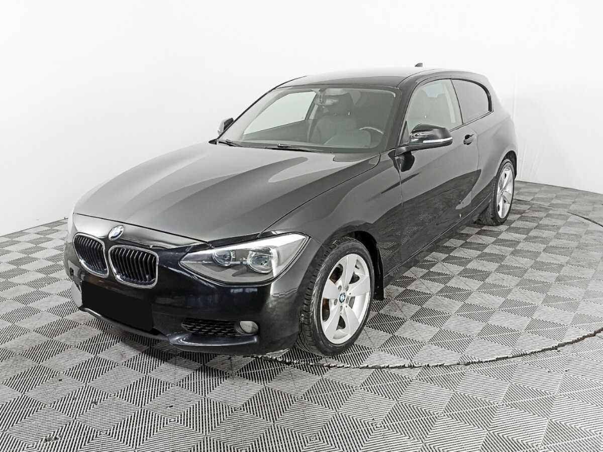 BMW 1 серии с пробегом — 2013 год. Посмотреть фото