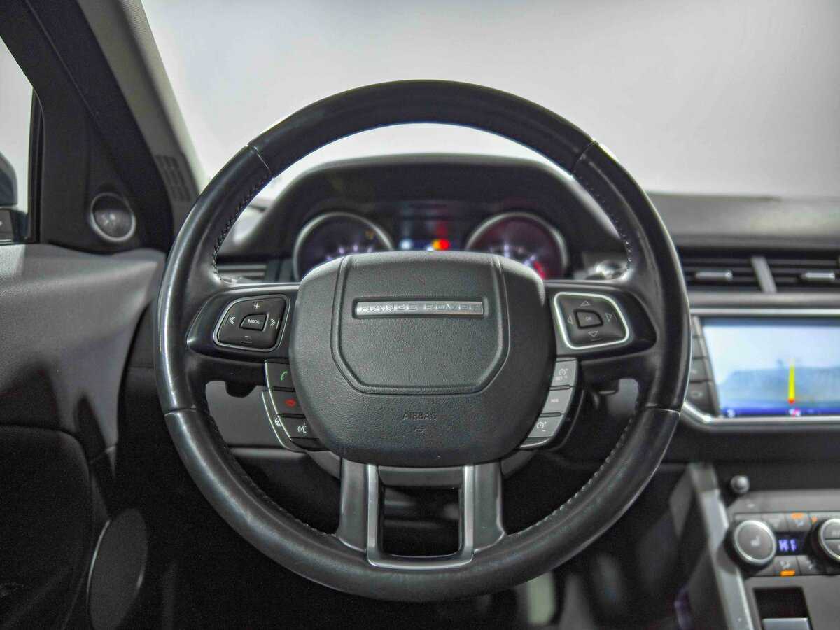Land Rover Range Rover Evoque с пробегом — 2017 год. Фото: #8