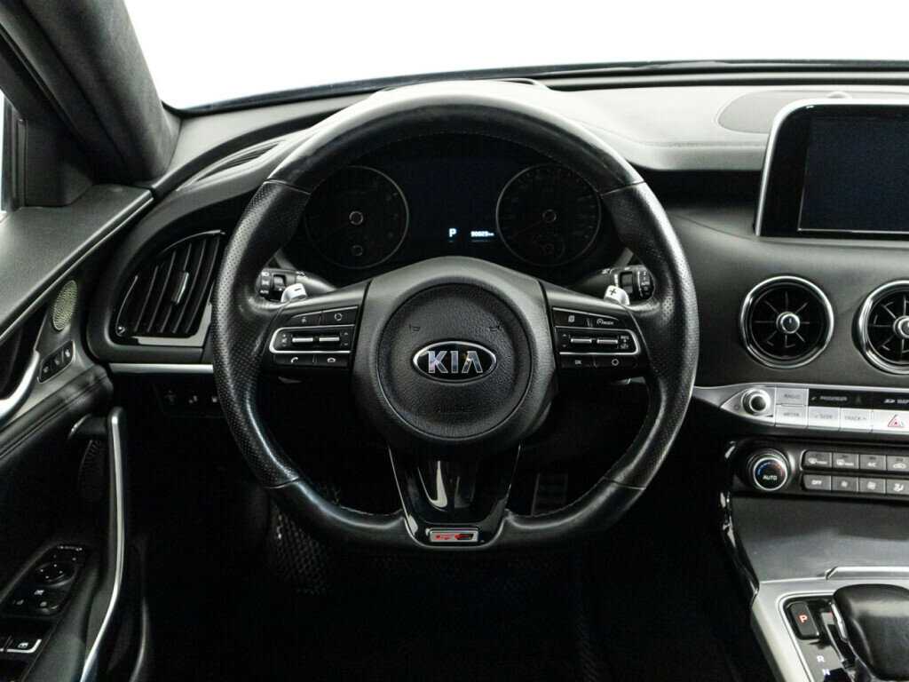 Kia Stinger с пробегом — 2018 год. Фото: #16