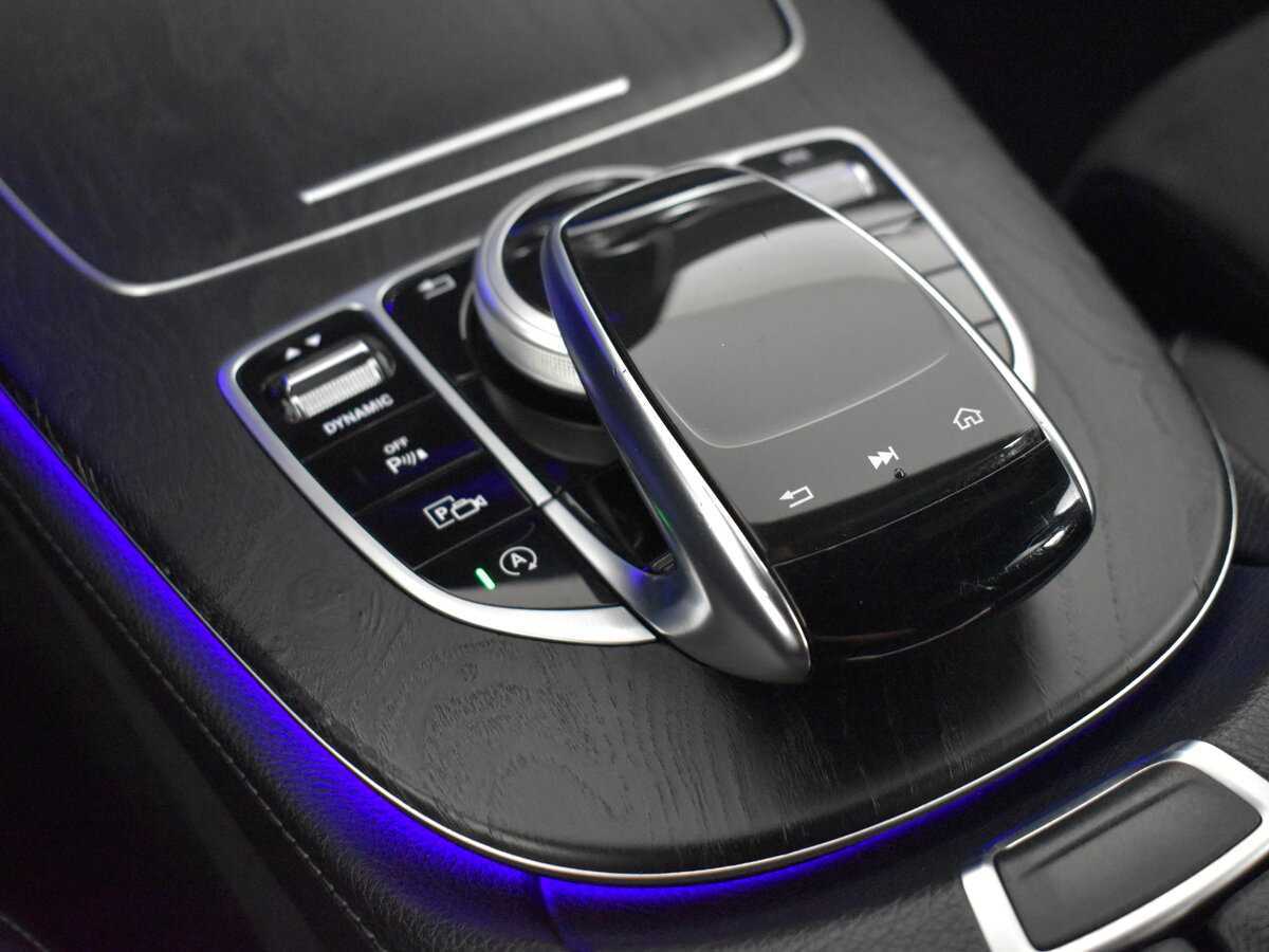 Mercedes-Benz E-Класс с пробегом — 2019 год. Фото: #9
