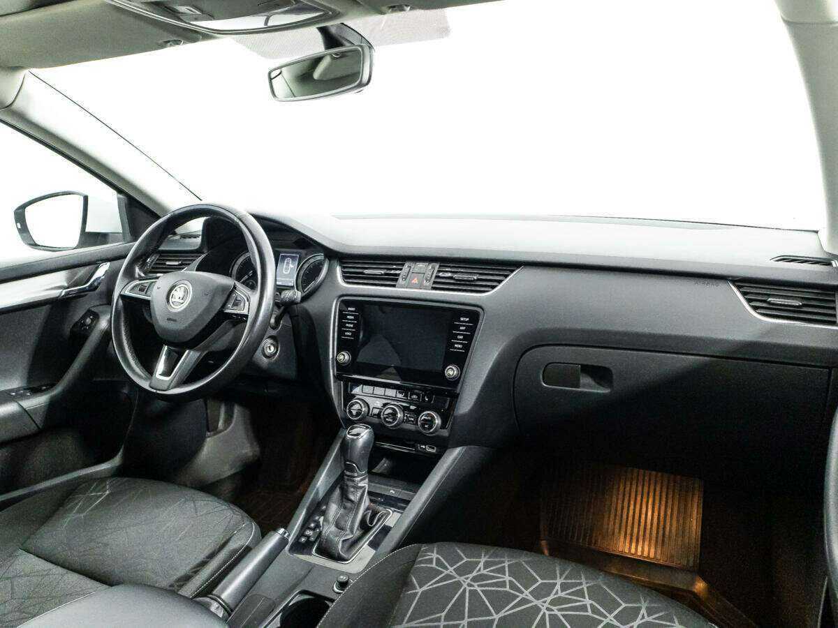 Skoda Octavia с пробегом — 2019 год. Фото: #8