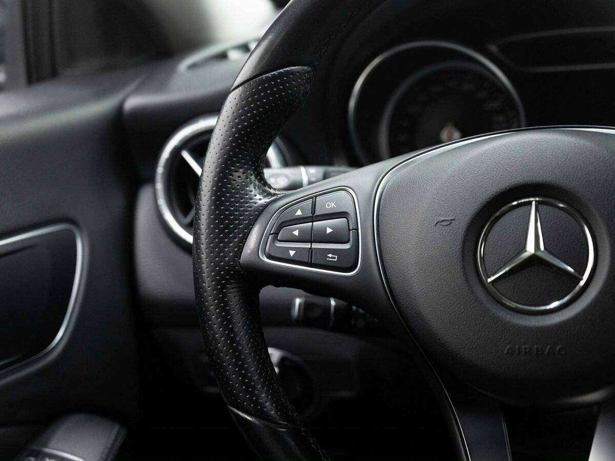 Mercedes-Benz CLA с пробегом — 2018 год. Фото: #14