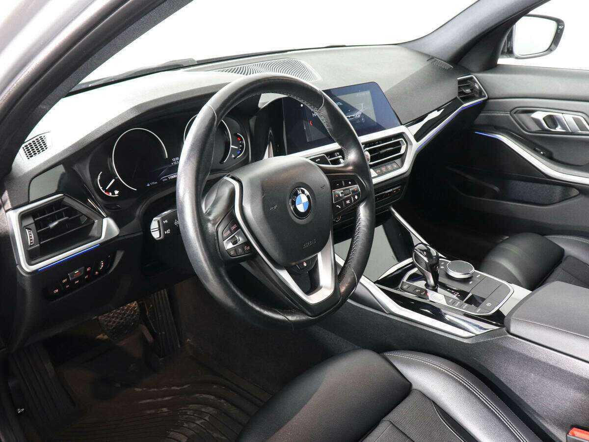BMW 3 серии с пробегом — 2019 год. Фото: #5