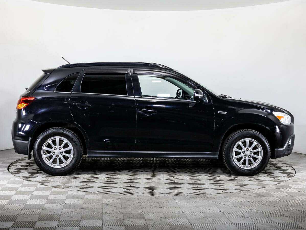 Mitsubishi ASX с пробегом — 2011 год. Фото: #3