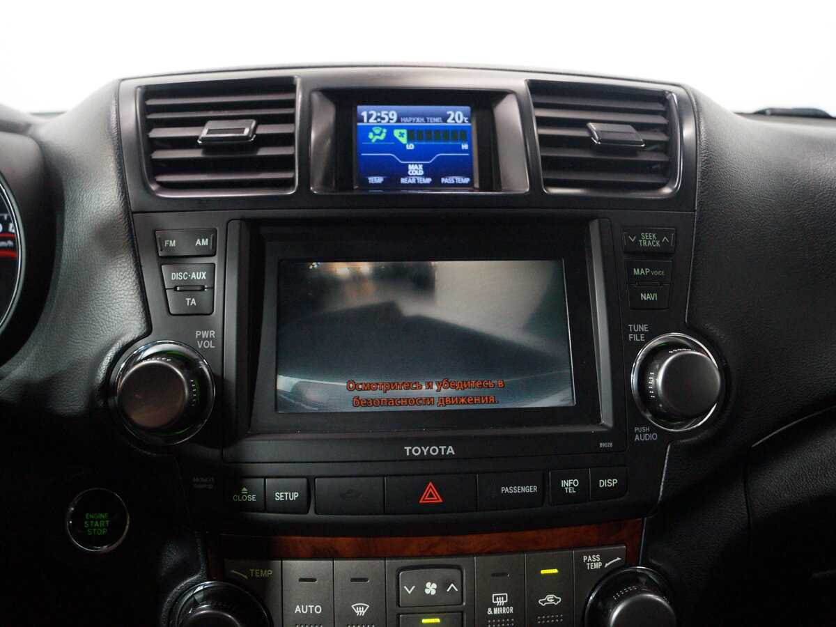 Toyota Highlander с пробегом — 2011 год. Фото: #25