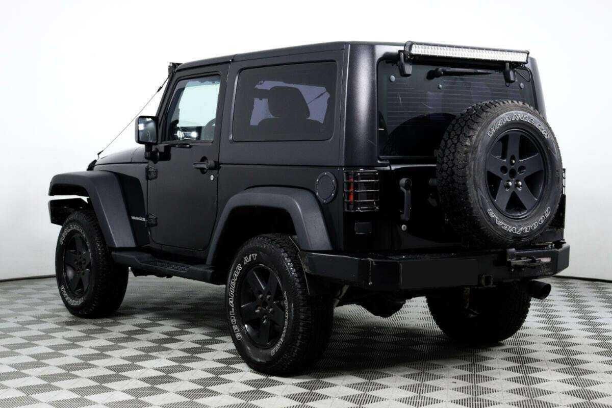 Jeep Wrangler с пробегом — 2012 год. Фото: #4