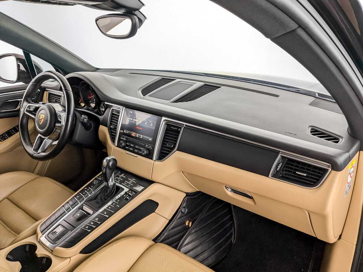 Porsche Macan с пробегом — 2018 год. Фото: #10
