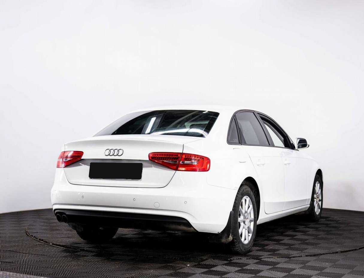 Audi A4 с пробегом — 2012 год. Фото: #3