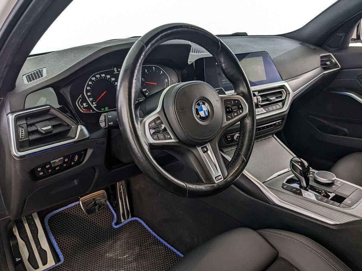 BMW 3 серии с пробегом — 2021 год. Фото: #10