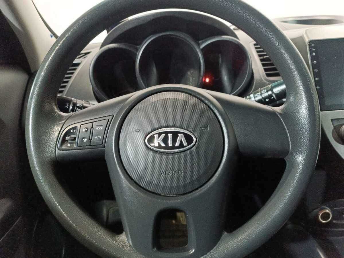 Kia Soul с пробегом — 2011 год. Фото: #12
