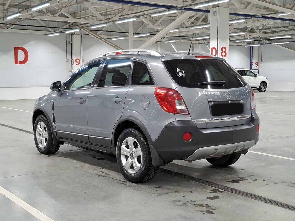 Opel Antara с пробегом — 2012 год. Фото: #6