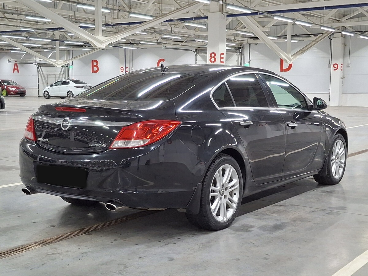 Opel Insignia с пробегом — 2011 год. Фото: #4