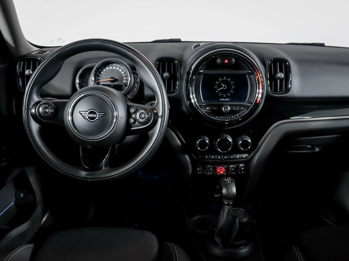Mini Countryman с пробегом — 2019 год. Фото: #9