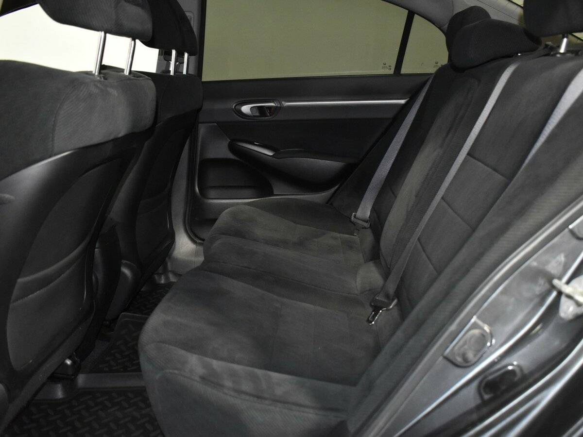Honda Civic с пробегом — 2009 год. Фото: #18