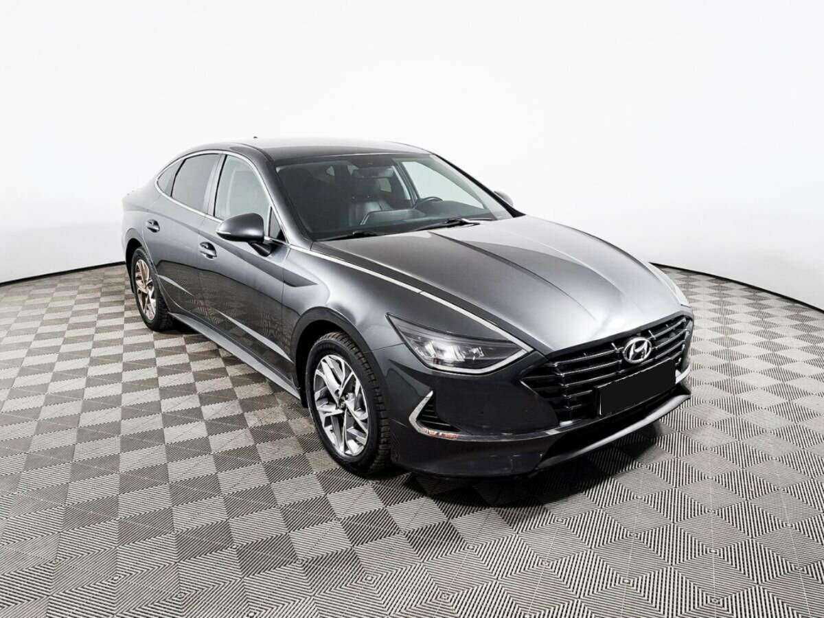 Hyundai Sonata с пробегом — 2020 год. Фото: #2