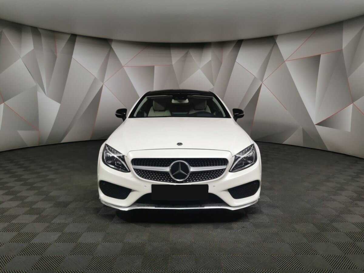 Mercedes-Benz C-Класс с пробегом — 2015 год. Фото: #6