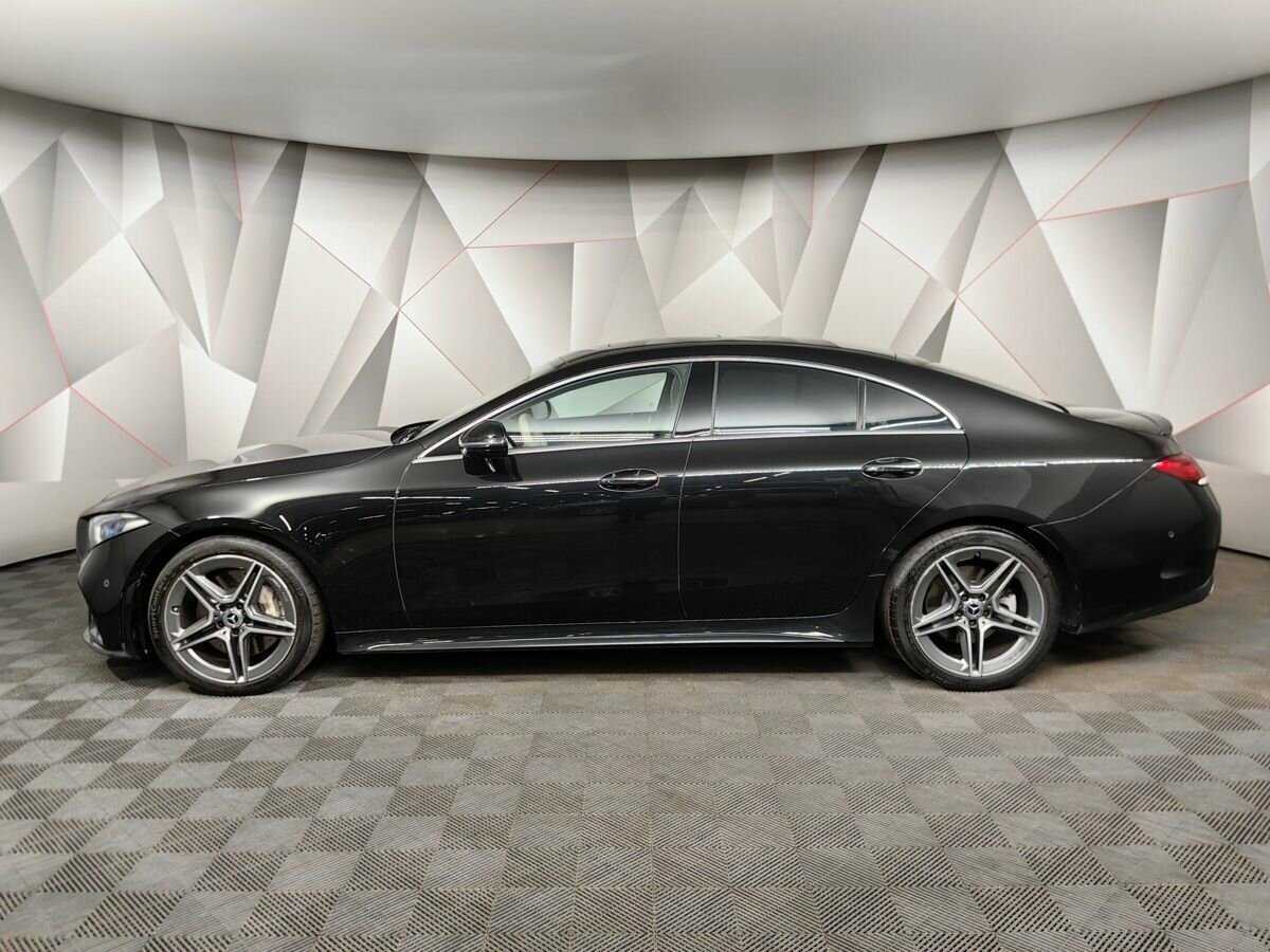 Mercedes-Benz CLS с пробегом — 2018 год. Фото: #4