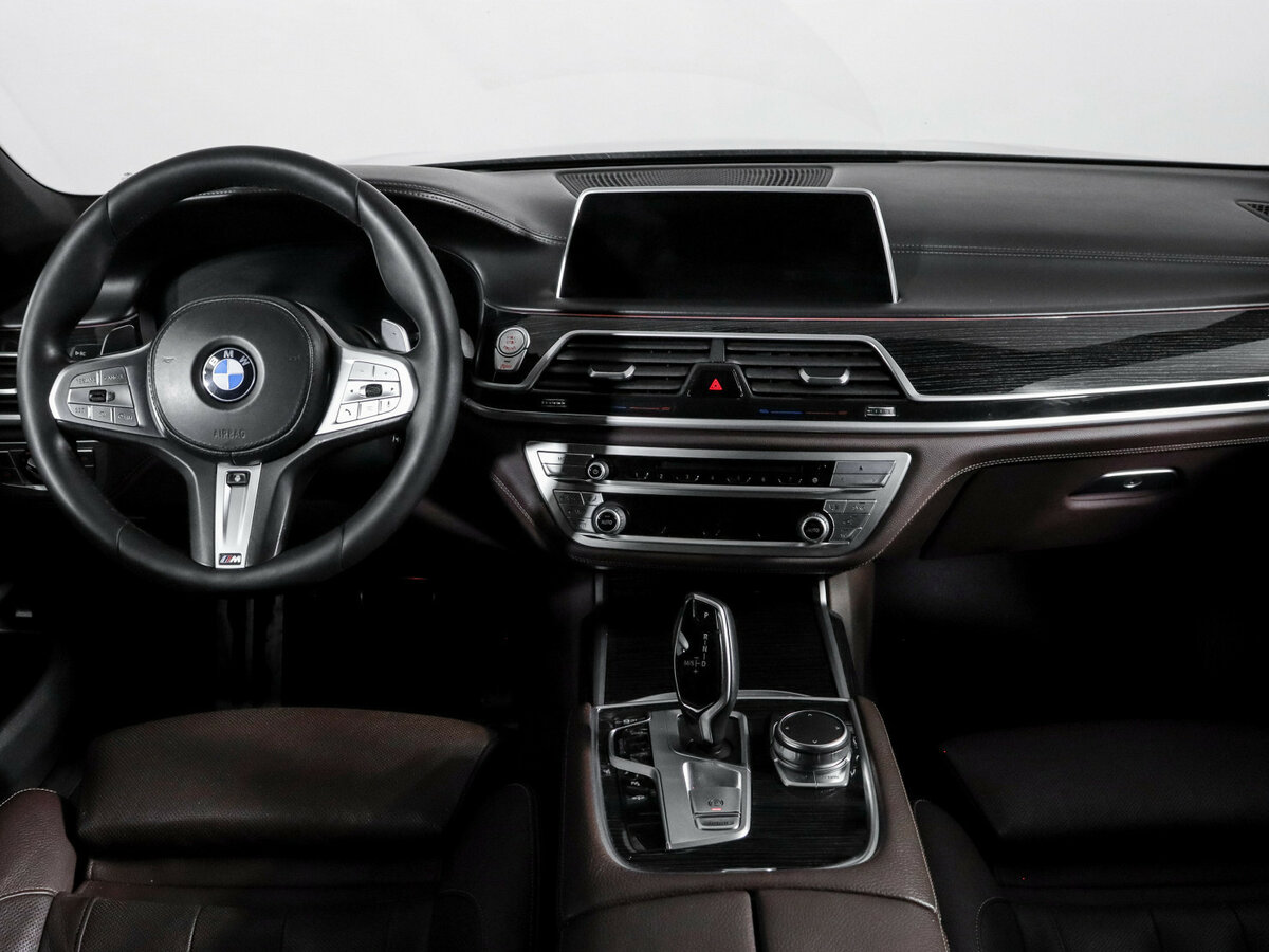 BMW 7 серии с пробегом — 2019 год. Фото: #9