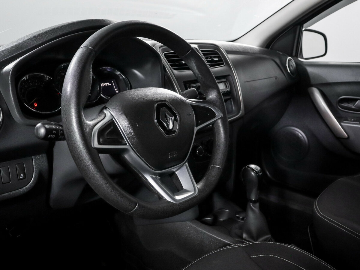 Renault Logan с пробегом — 2021 год. Фото: #9