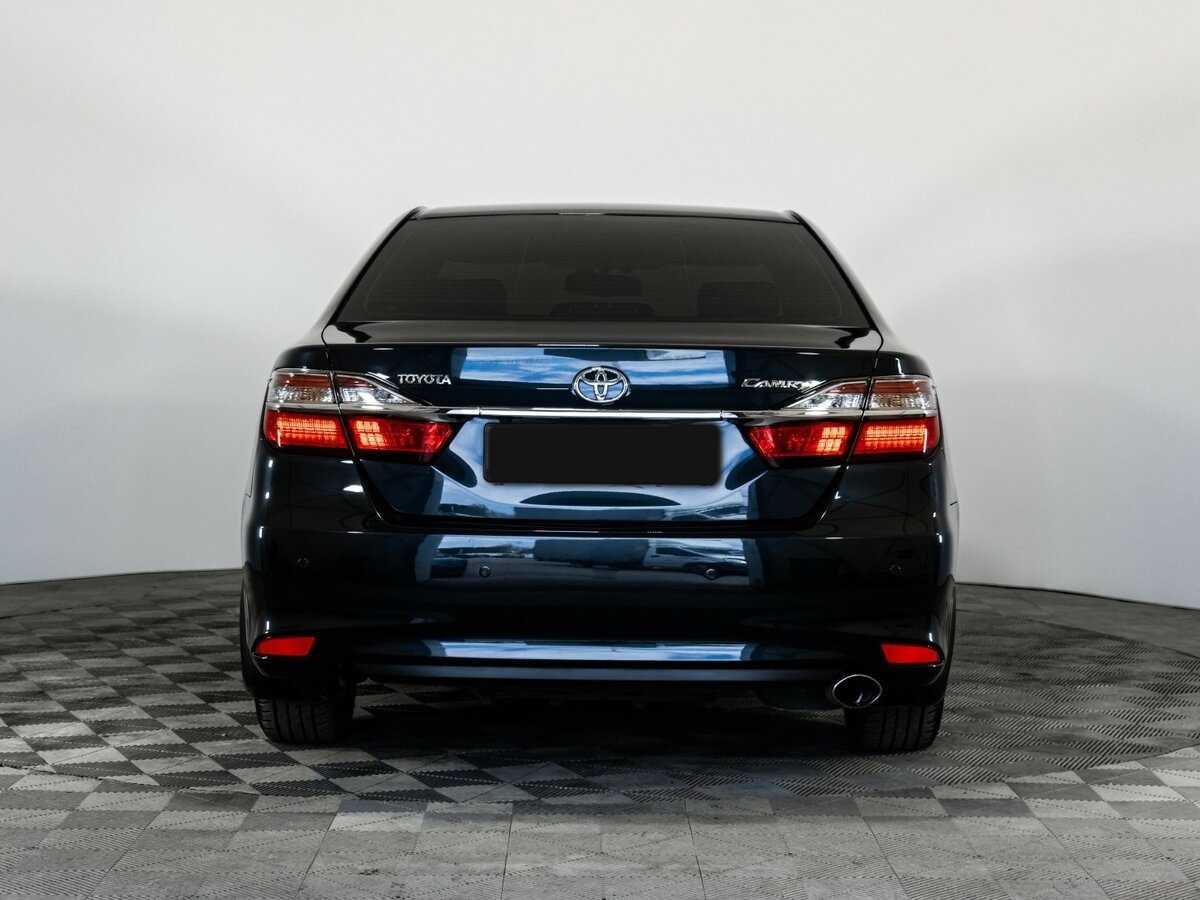 Toyota Camry с пробегом — 2015 год. Фото: #5