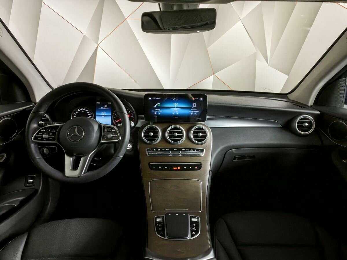 Mercedes-Benz GLC с пробегом — 2019 год. Фото: #9
