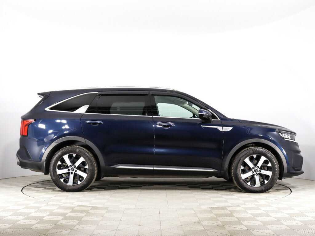Kia Sorento с пробегом — 2021 год. Фото: #3